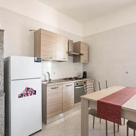 Liscio By Rentbeat Apartment